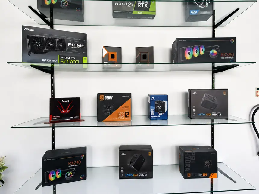 Componentes e hardware disponíveis em loja